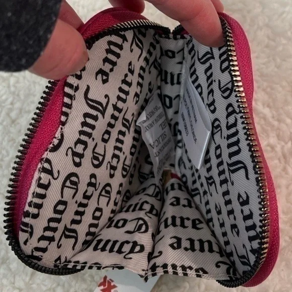 Juicy Couture Storage Bag & Key Ring - Picture 4 of 4